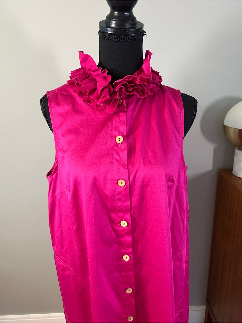 Sara Campbell Fuschia Button Down Kaylie Dress Sz M NWT - Picture 3 of 11